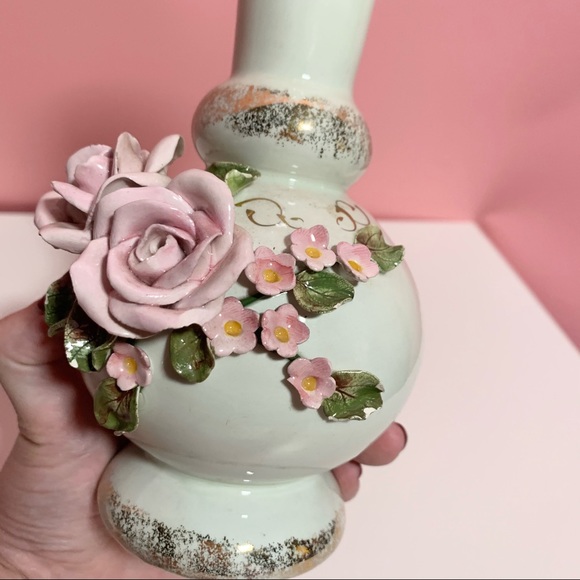 Vintage pastel rose vase - Picture 3 of 6